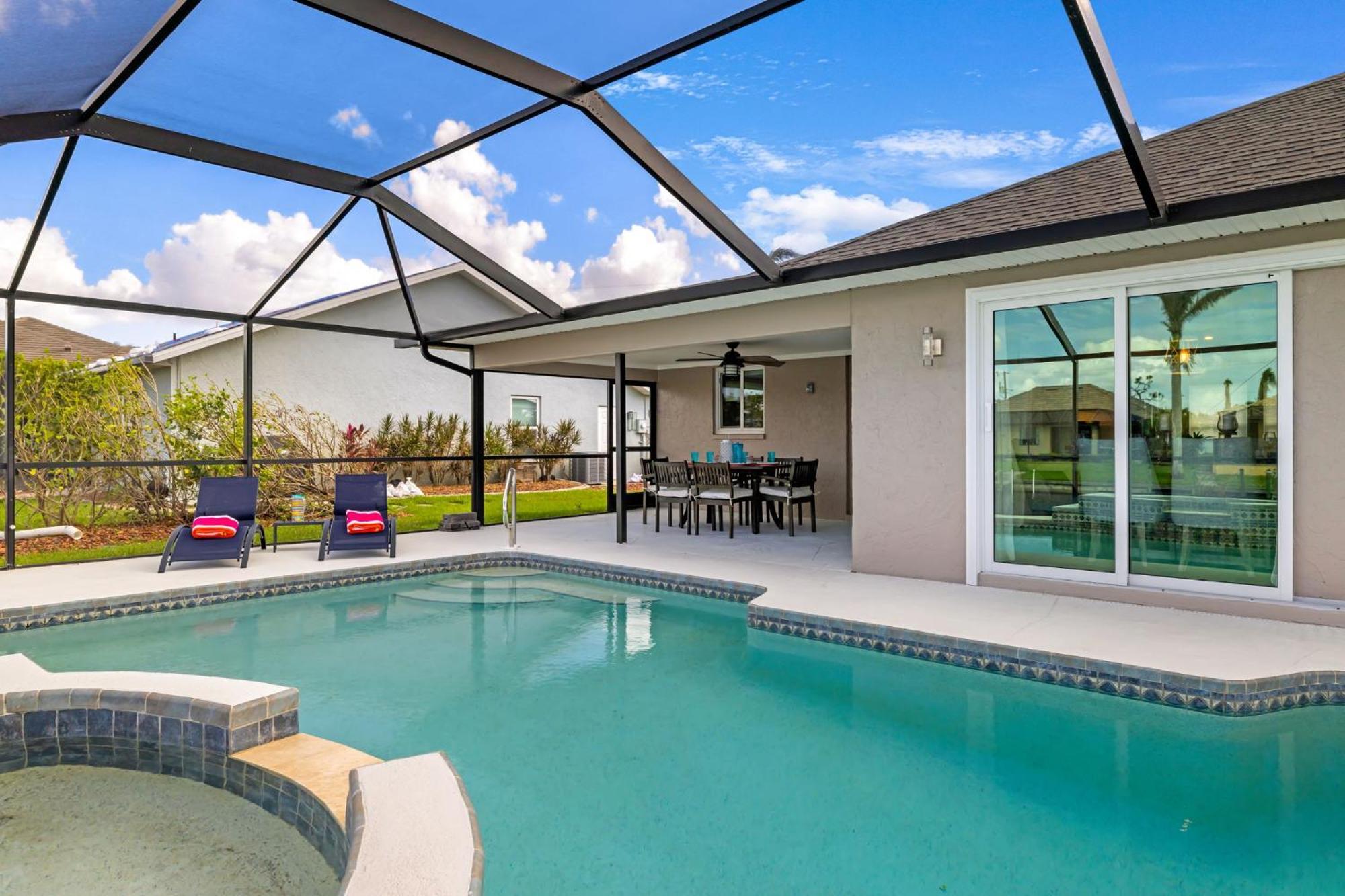 Fully Remodeled Electric-Heated Pool Home On Gulf-Access Canal - Villa Sunny Cape Coral Zewnętrze zdjęcie